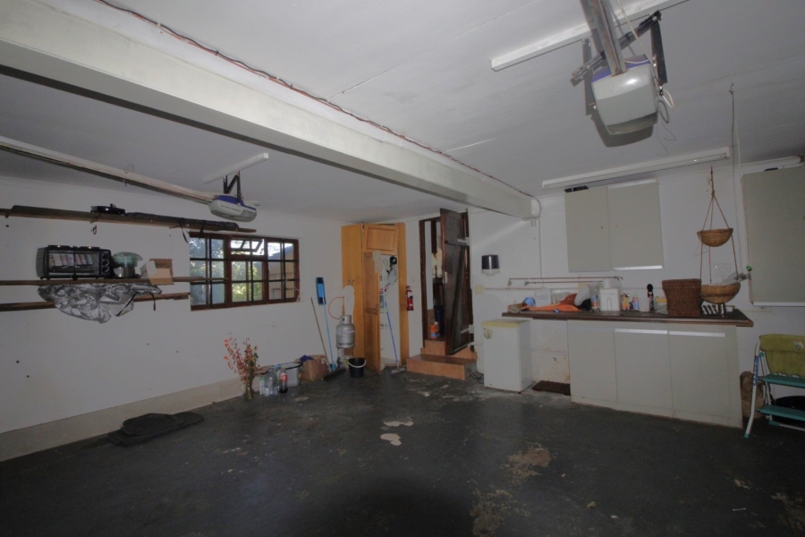 7 Bedroom Property for Sale in Noorsekloof Eastern Cape